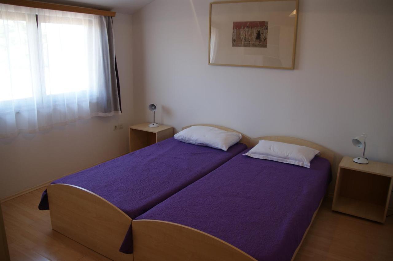 Apartman Adriatic PUY Exterior foto